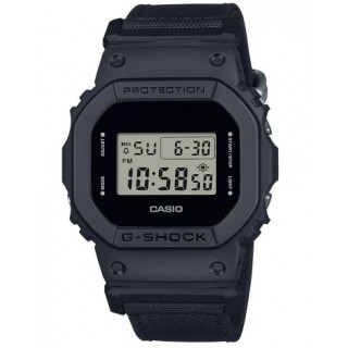 CASIO G-Shock DW-5600 - Klokke - Svart