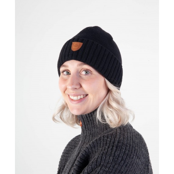 Lykkja beanie - 100% Ull - Bråtens - Sort